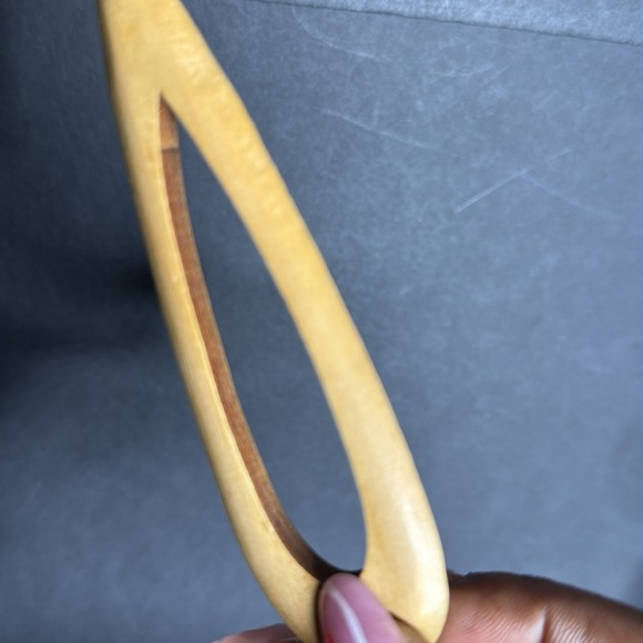 🛑🛑Sold - Natural Wood Dangle Earrings - Picture 9 of 13